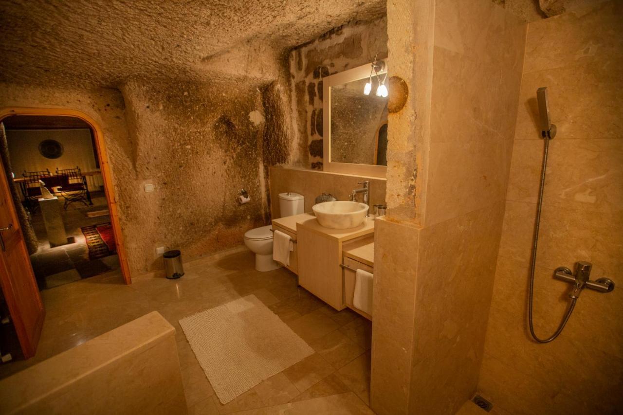 Asmalı Cave House *